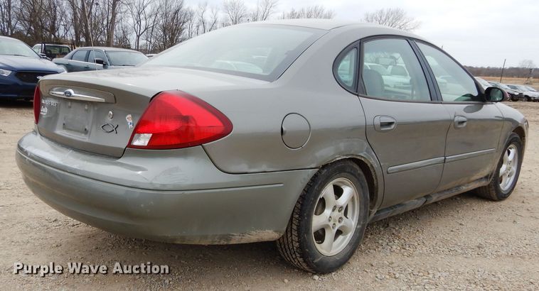 image for item GT9744 2003 Ford Taurus
