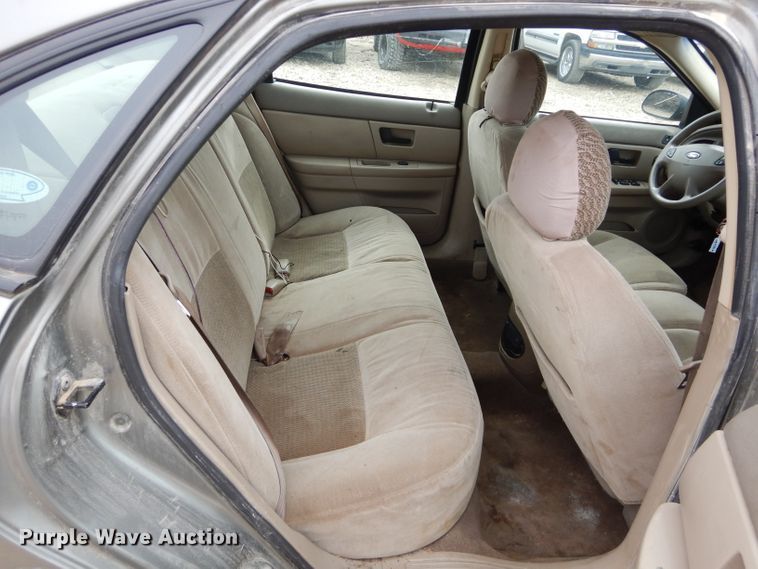 image for item GT9744 2003 Ford Taurus