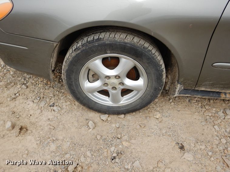 image for item GT9744 2003 Ford Taurus