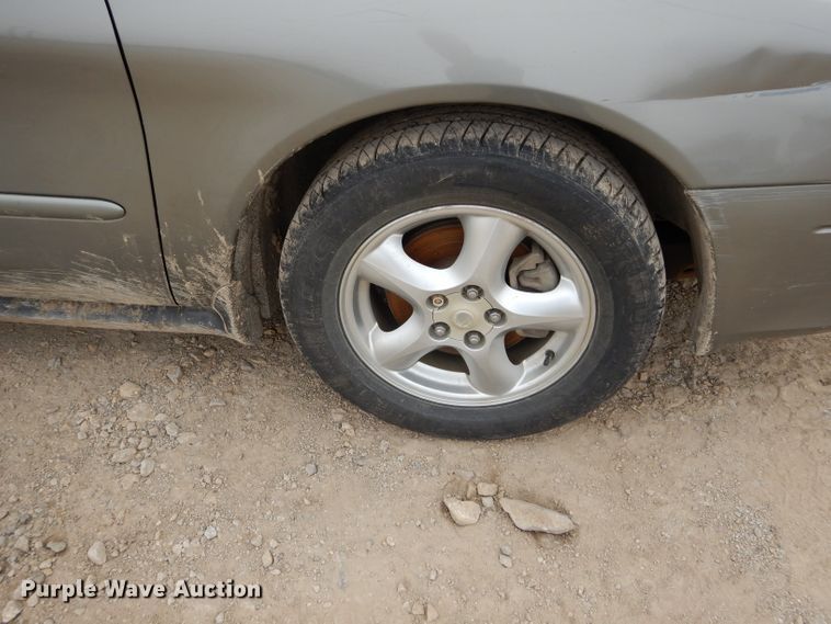 image for item GT9744 2003 Ford Taurus