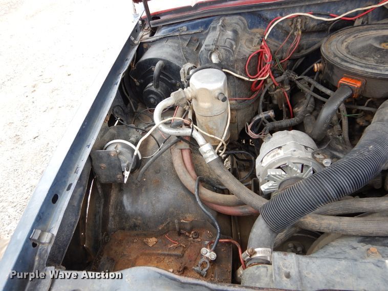 image for item GT9746 1985 Chevrolet S10 pickup truck