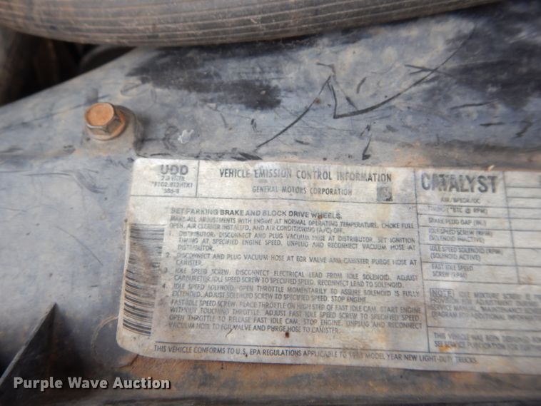 image for item GT9746 1985 Chevrolet S10 pickup truck