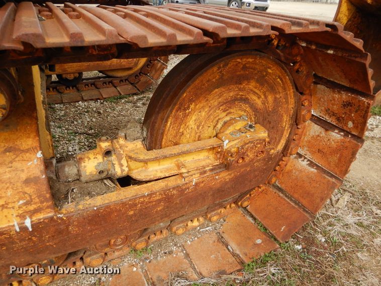 image for item GT9749 Massey Ferguson MF450 excavator