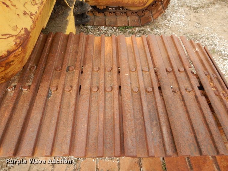 image for item GT9749 Massey Ferguson MF450 excavator