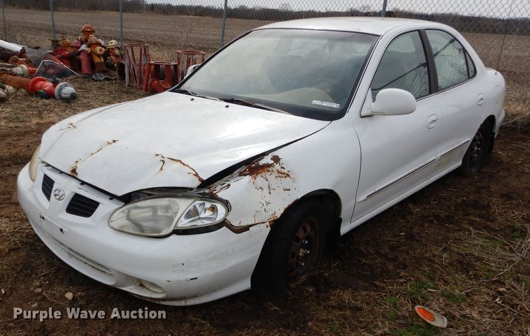 image for item GT9750 2000 Hyundai Elantra