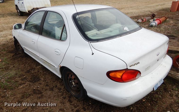 image for item GT9750 2000 Hyundai Elantra