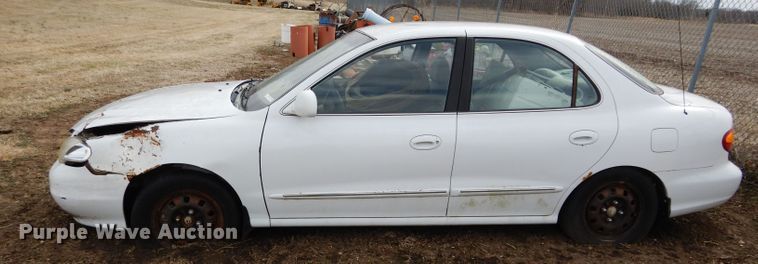 image for item GT9750 2000 Hyundai Elantra