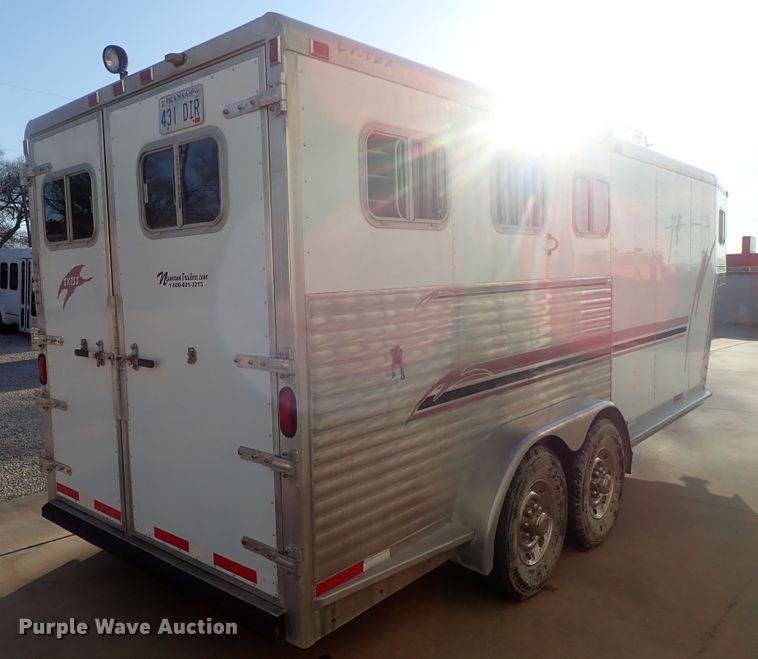 image for item DC3294 1999 Exiss Maximum SX horse trailer