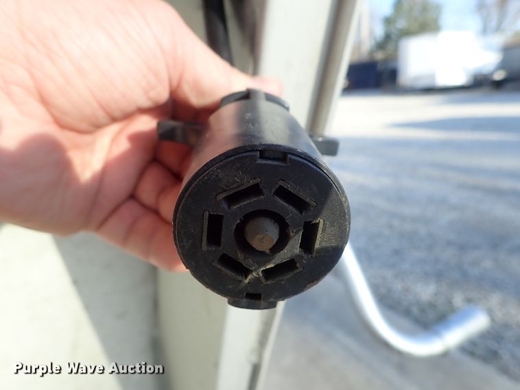 image for item DC3294 1999 Exiss Maximum SX horse trailer