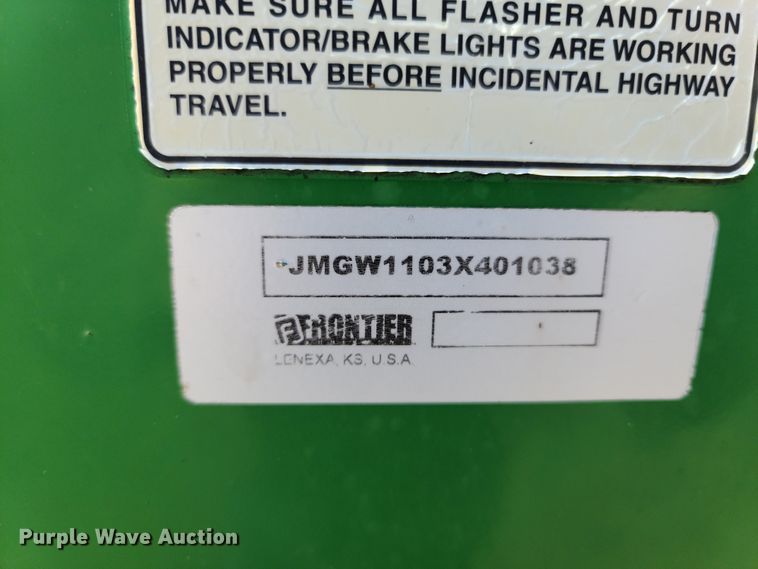 image for item DE2440 Frontier GW1103 gravity wagon