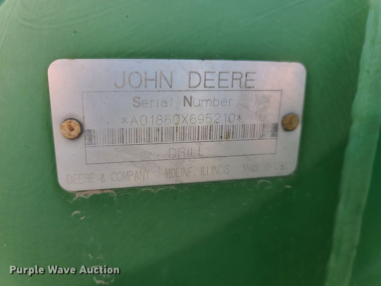 image for item DE2441 2002 John Deere 1860 air seeder