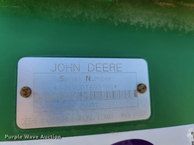 image for item DE2441 2002 John Deere 1860 air seeder