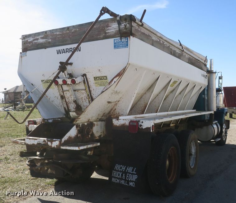 image for item DF5093 1980 GMC General applicator truck