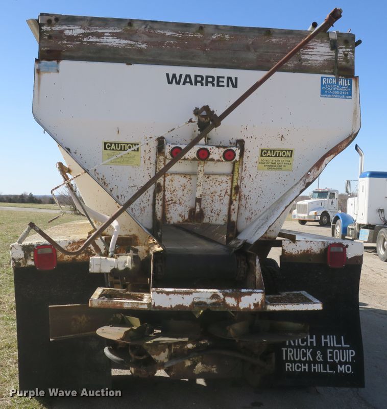 image for item DF5093 1980 GMC General applicator truck