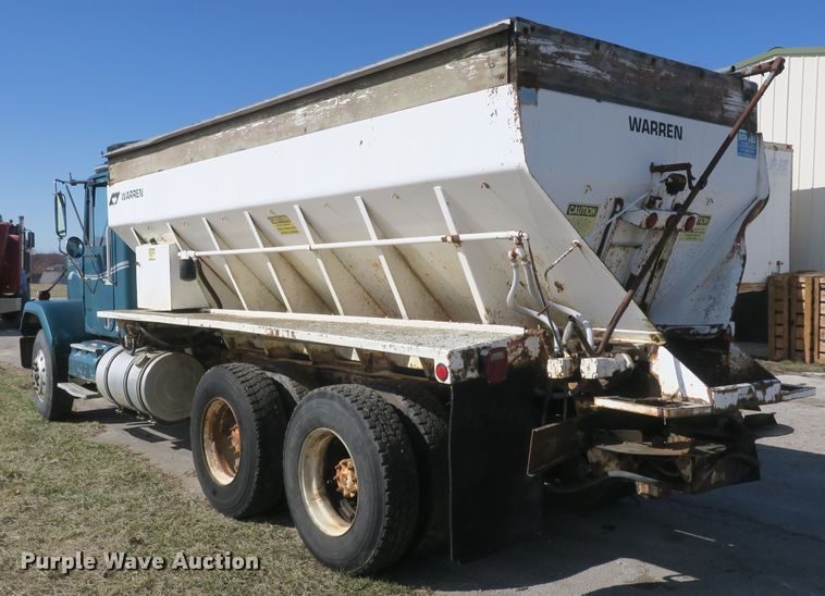 image for item DF5093 1980 GMC General applicator truck