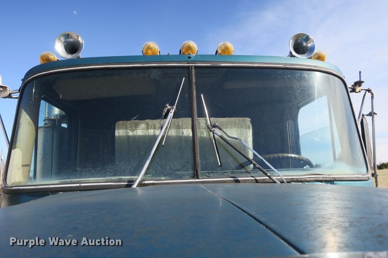 image for item DF5093 1980 GMC General applicator truck