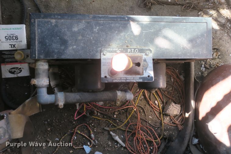 image for item DF5093 1980 GMC General applicator truck