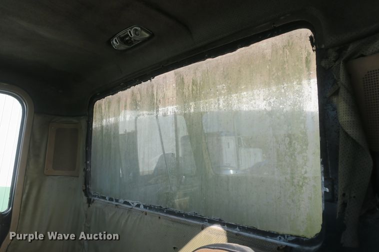 image for item DF5093 1980 GMC General applicator truck