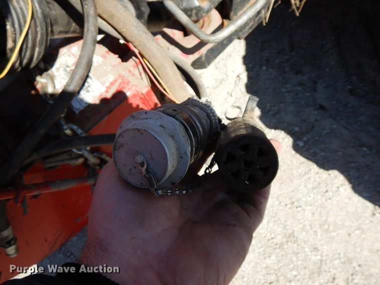 image for item DF6662 2014 Case IH 1245 split row planter