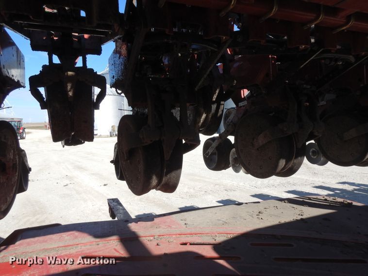 image for item DF6662 2014 Case IH 1245 split row planter