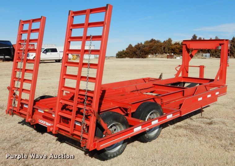 image for item DF7378 2012 Donahue EXG-180 windrower trailer