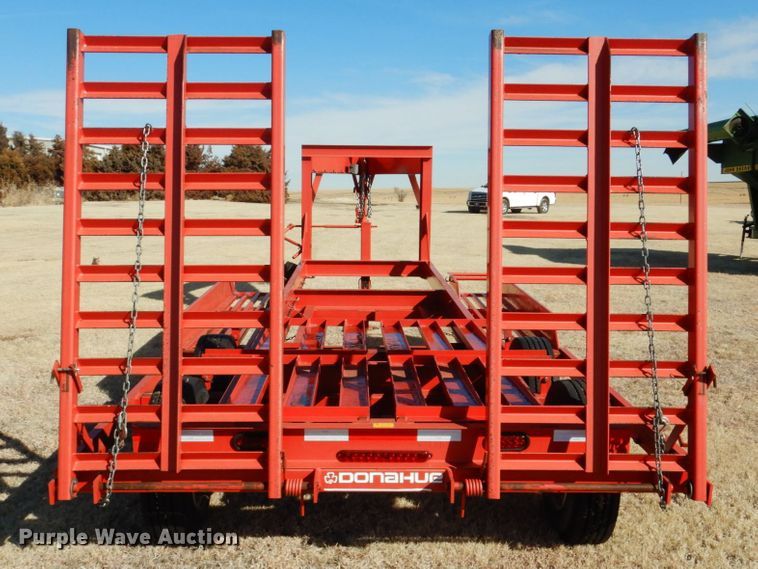 image for item DF7378 2012 Donahue EXG-180 windrower trailer
