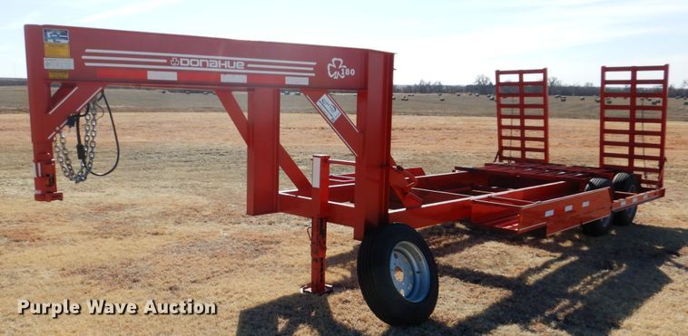 image for item DF7378 2012 Donahue EXG-180 windrower trailer