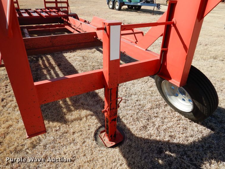 image for item DF7378 2012 Donahue EXG-180 windrower trailer