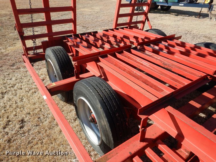 image for item DF7378 2012 Donahue EXG-180 windrower trailer
