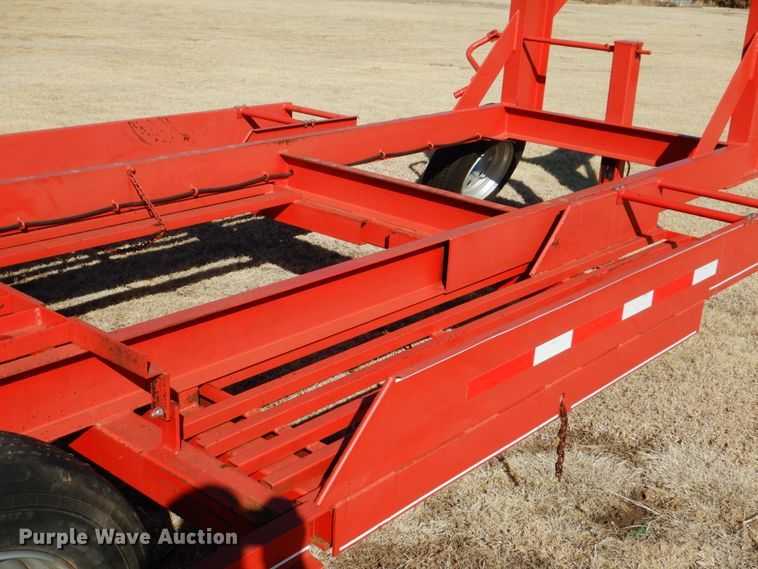 image for item DF7378 2012 Donahue EXG-180 windrower trailer