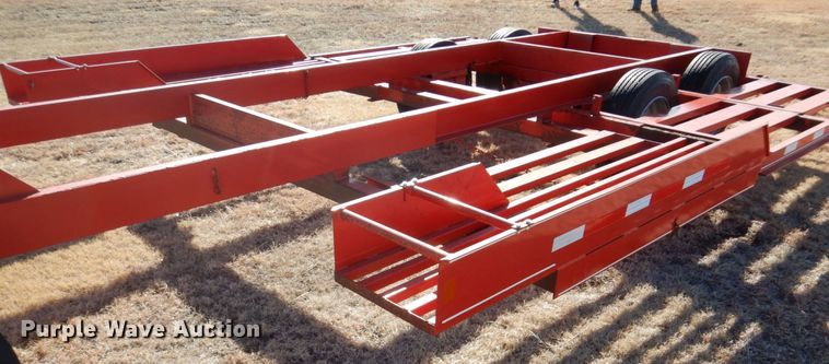 image for item DF7378 2012 Donahue EXG-180 windrower trailer