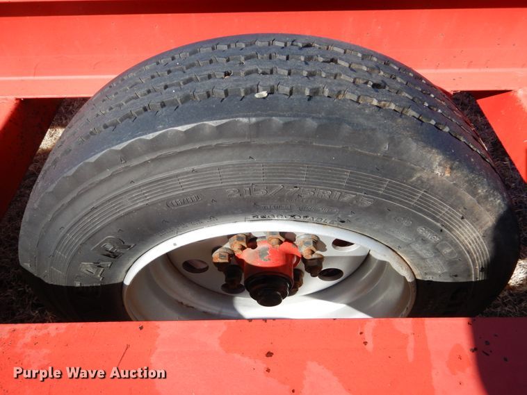 image for item DF7378 2012 Donahue EXG-180 windrower trailer