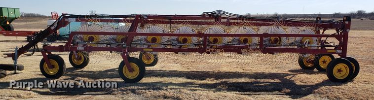 image for item DF7380 New Holland HT154 hay rake