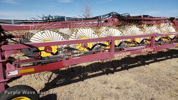 image for item DF7380 New Holland HT154 hay rake
