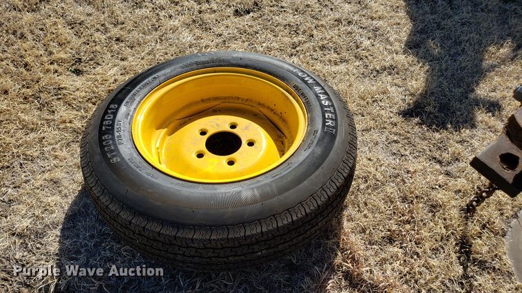 image for item DF7380 New Holland HT154 hay rake