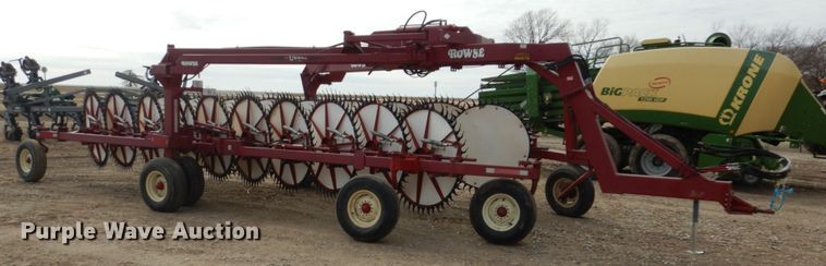 image for item DF7386 Rowse Ultimate V hay rake