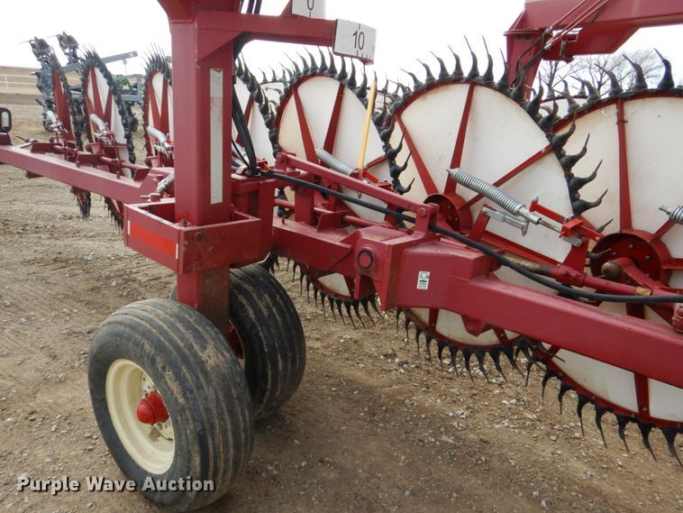 image for item DF7386 Rowse Ultimate V hay rake