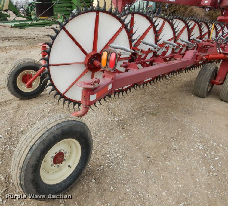image for item DF7386 Rowse Ultimate V hay rake