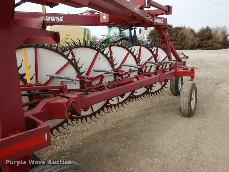 image for item DF7386 Rowse Ultimate V hay rake