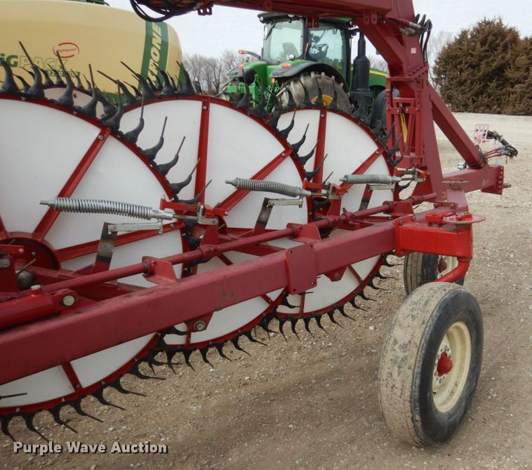 image for item DF7386 Rowse Ultimate V hay rake