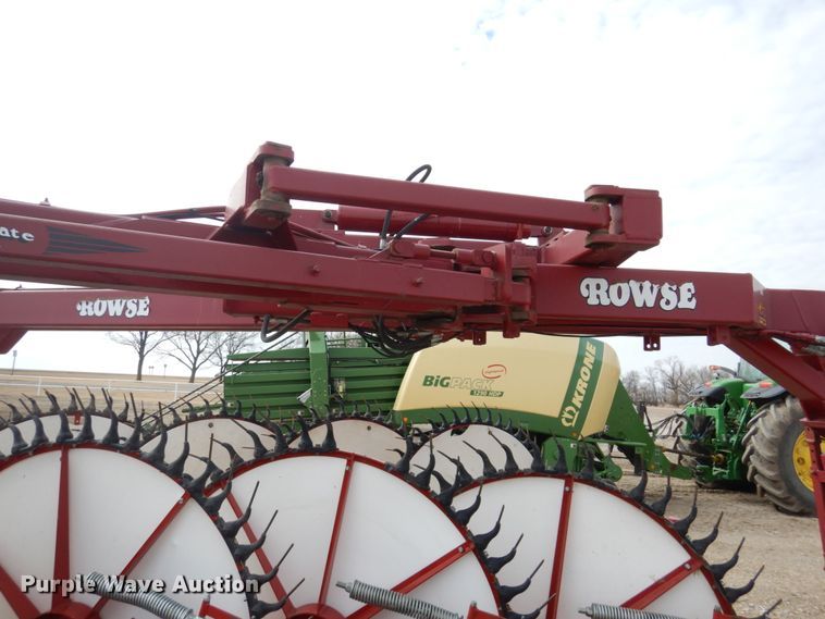 image for item DF7386 Rowse Ultimate V hay rake