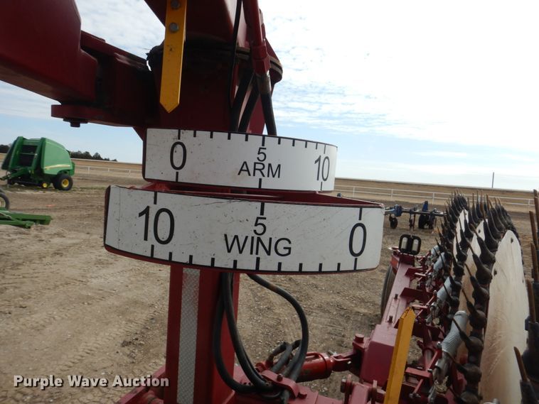 image for item DF7386 Rowse Ultimate V hay rake