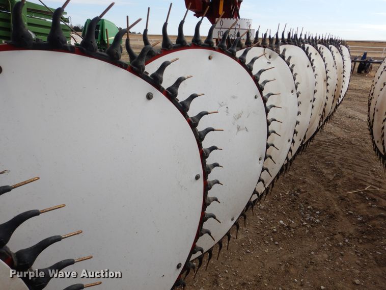 image for item DF7386 Rowse Ultimate V hay rake