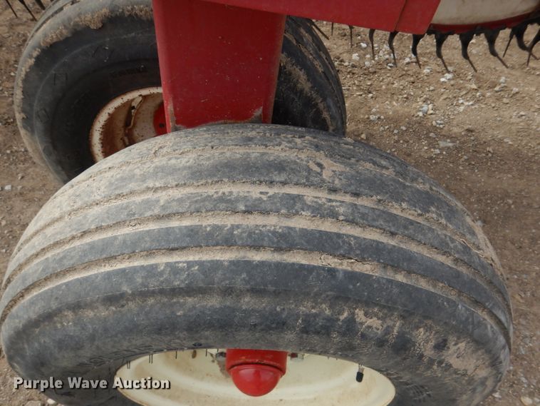 image for item DF7386 Rowse Ultimate V hay rake