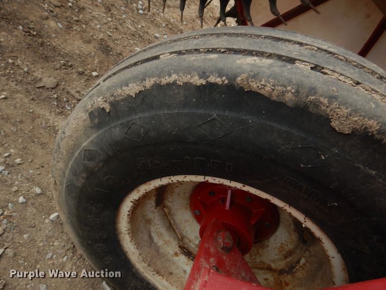 image for item DF7386 Rowse Ultimate V hay rake