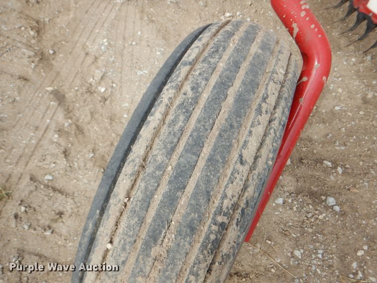 image for item DF7386 Rowse Ultimate V hay rake