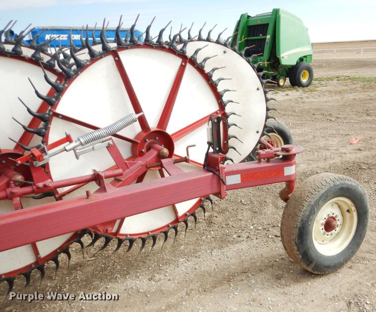 image for item DF7387 Rowse Ultimate V hay rake