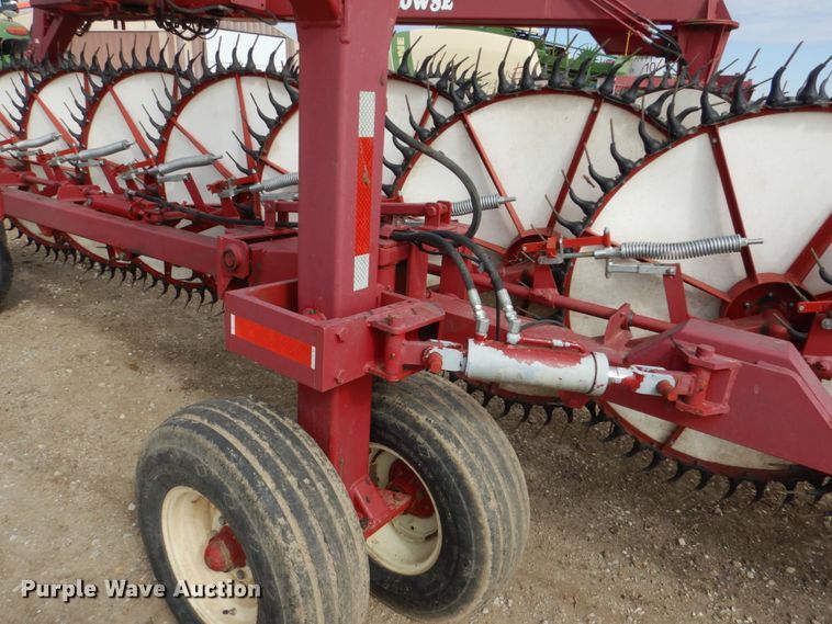 image for item DF7387 Rowse Ultimate V hay rake