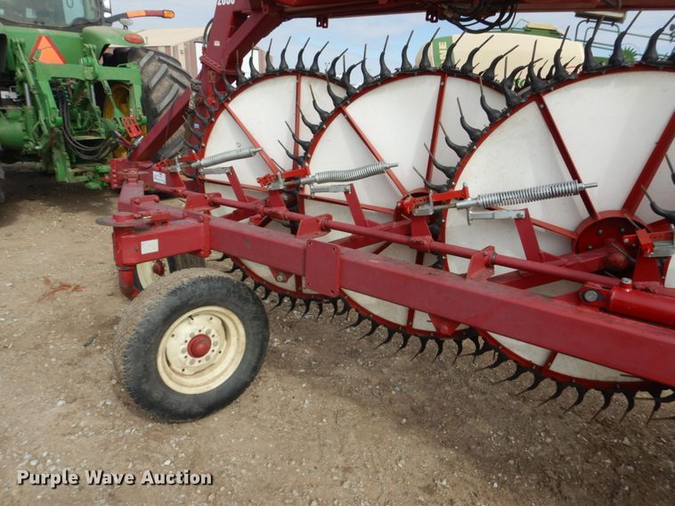 image for item DF7387 Rowse Ultimate V hay rake