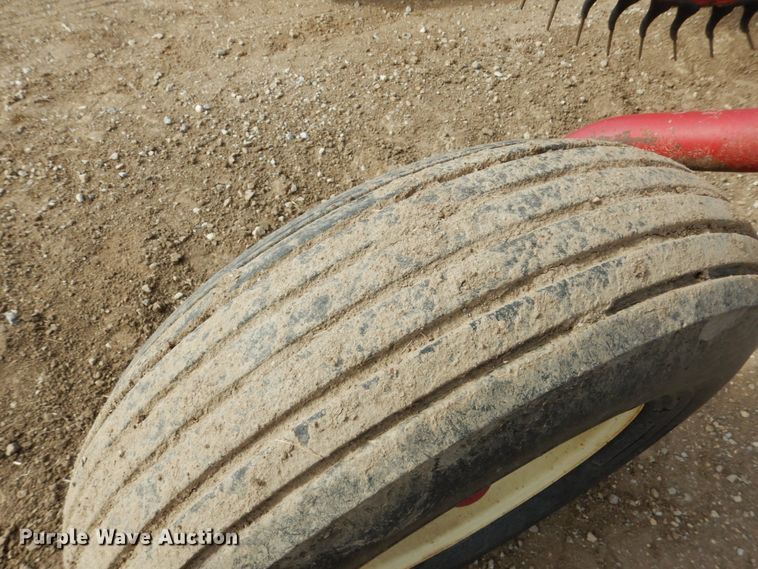 image for item DF7387 Rowse Ultimate V hay rake